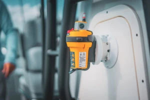 Ocean Signal RescueMe EPIRB1